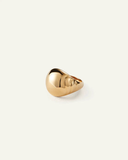 Nelle Ring