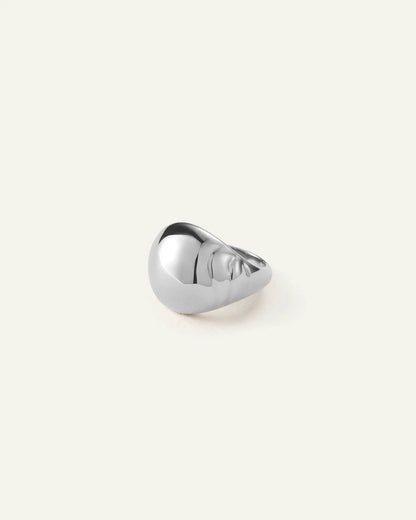 Nelle Ring