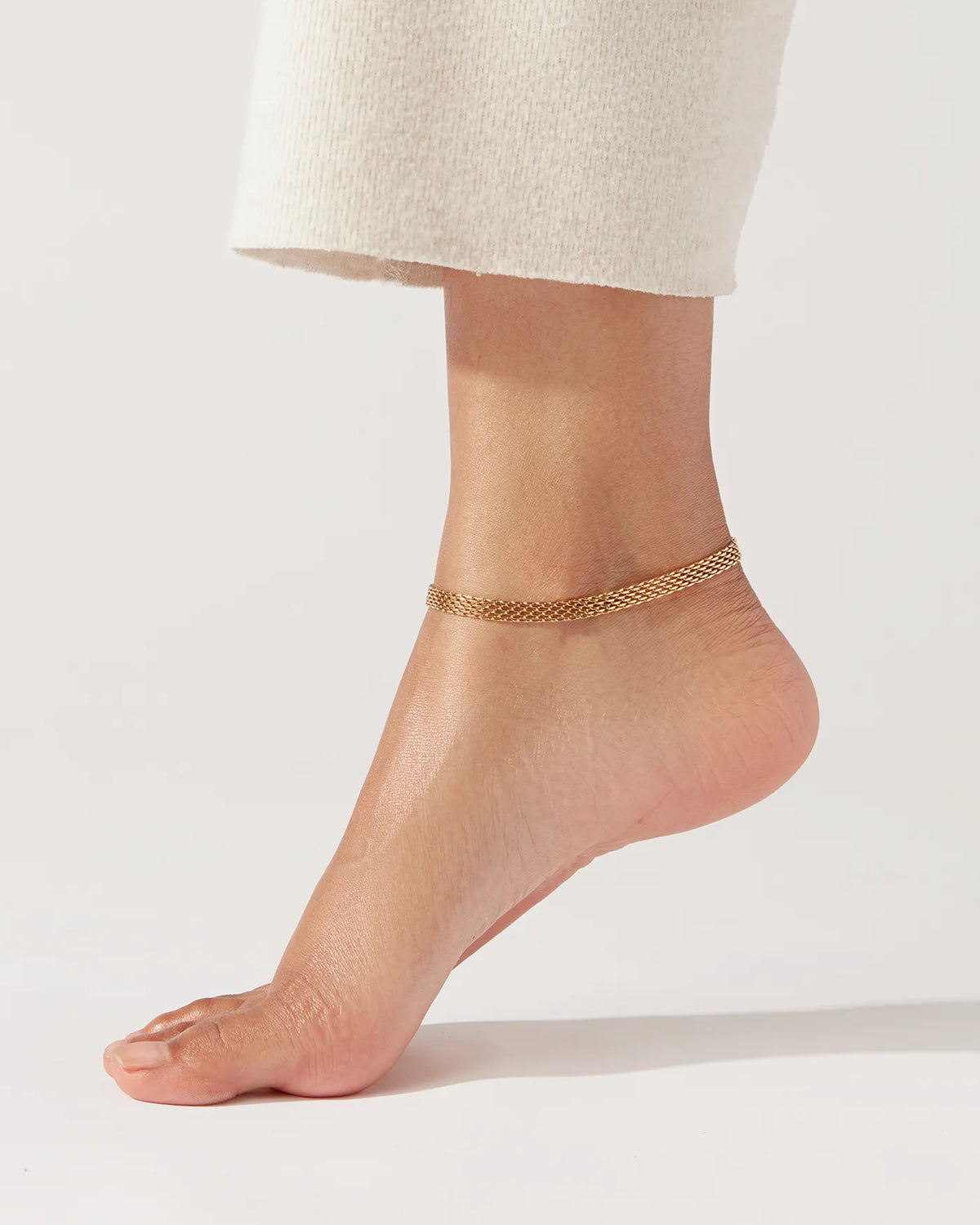 Blythe Anklet