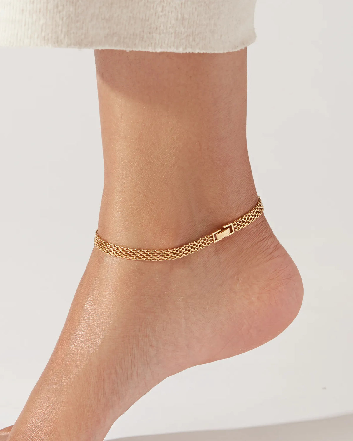 Blythe Anklet